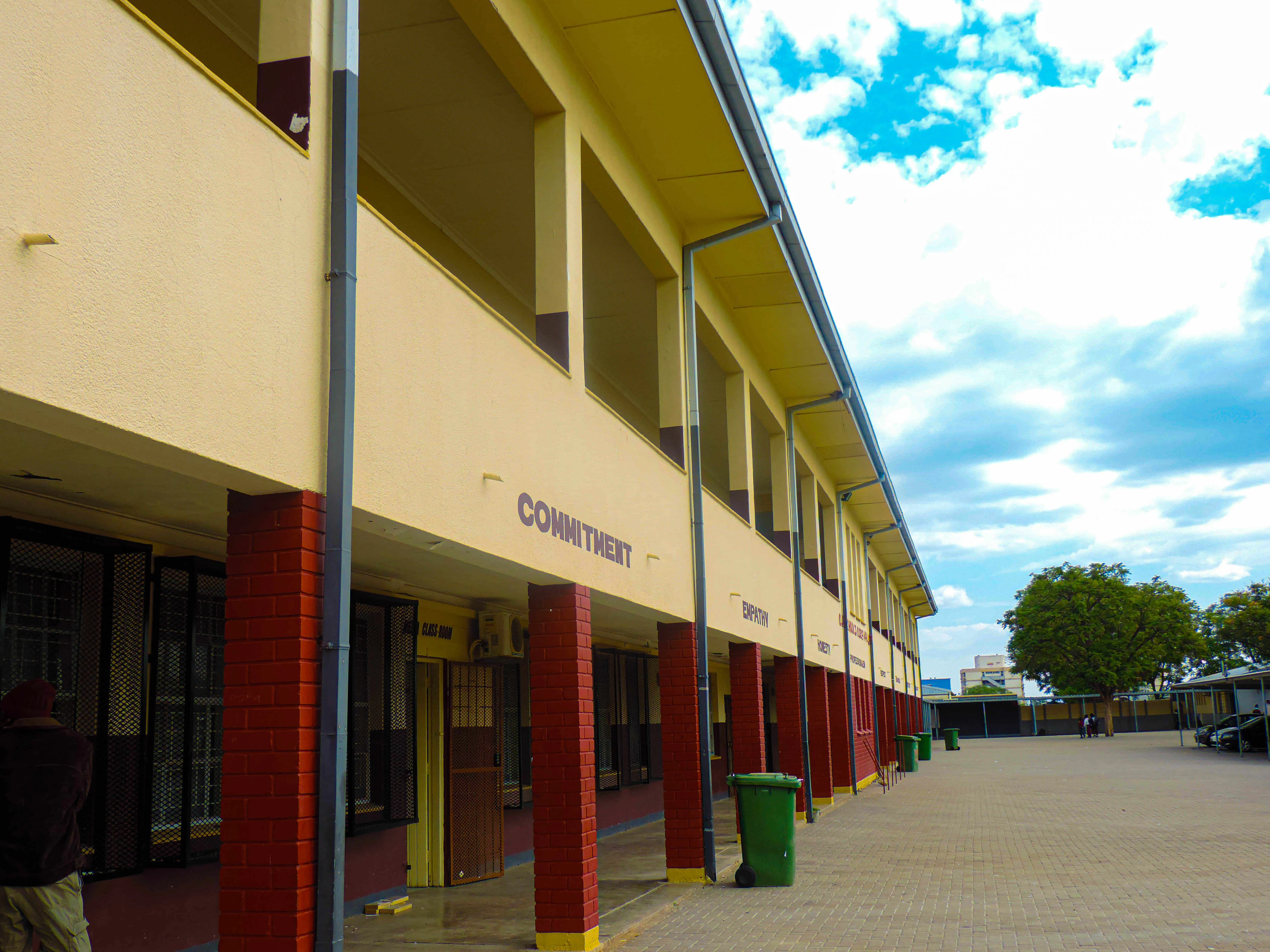 Contact Van Rhyn Primary School